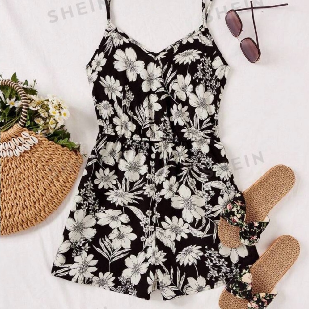 Floral Romper- NWT